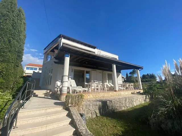 Apartment Sea Side Punat